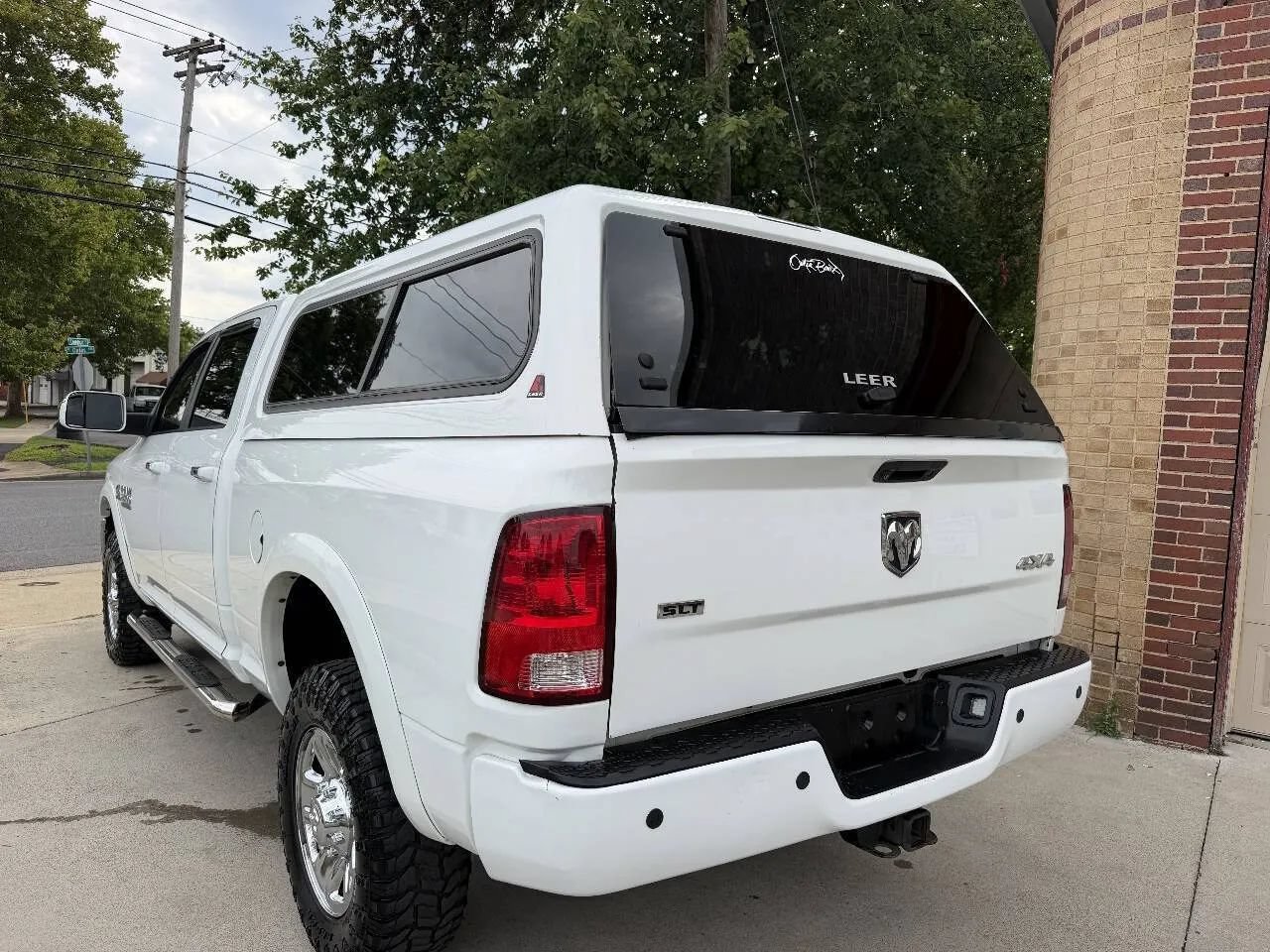 Used 2018 RAM 2500 SLT AWD/4WD image 10