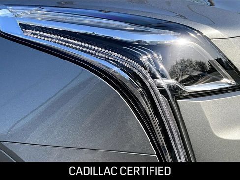 Used 2023 Cadillac XT5 Luxury w/ LPO, Floor Liner Package AWD/4WD image 25