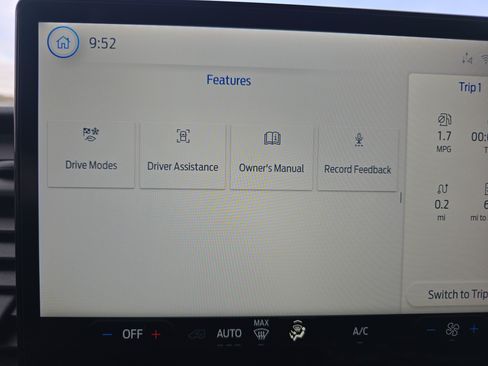 New 2026 Ford Transit 250 148 Medium Roof Extended AWD image 32