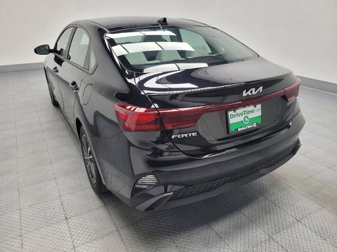 Used 2023 Kia Forte LXS w/ LXS Technology Package FWD image 6