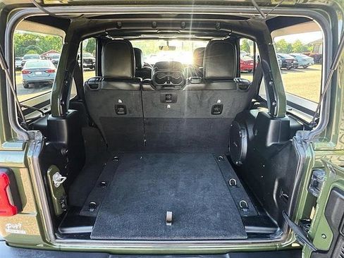 Used 2021 Jeep Wrangler Unlimited Rubicon AWD/4WD image 44