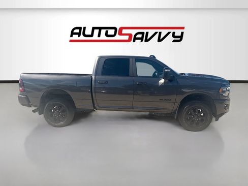 Used 2024 RAM 2500 Laramie w/ Night Edition AWD/4WD image 8