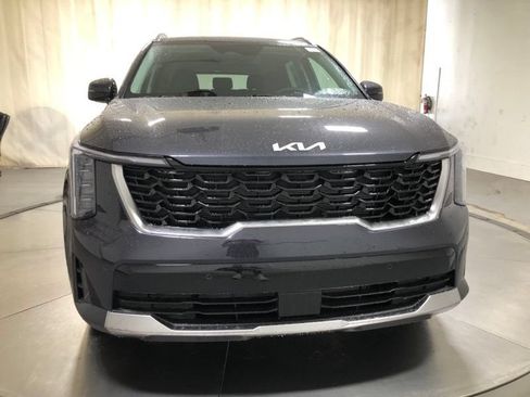 New 2026 Kia Sorento S w/ S Panoramic Sunroof Package FWD image 2