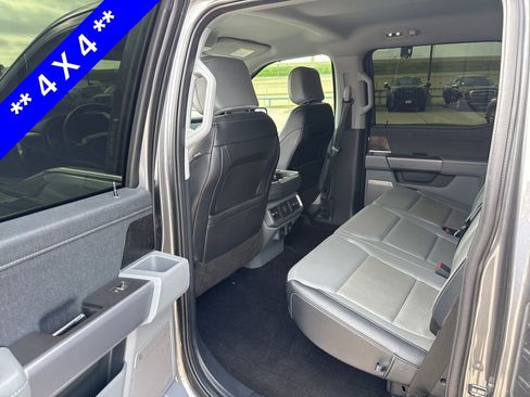 Used 2022 Ford F150 Lariat image 8