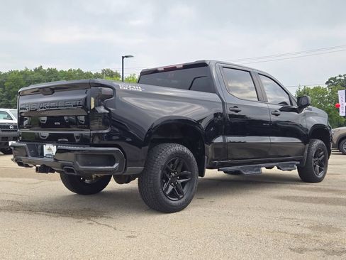 Used 2021 Chevrolet Silverado 1500 Custom Trail Boss w/ Midnight Edition AWD/4WD image 12
