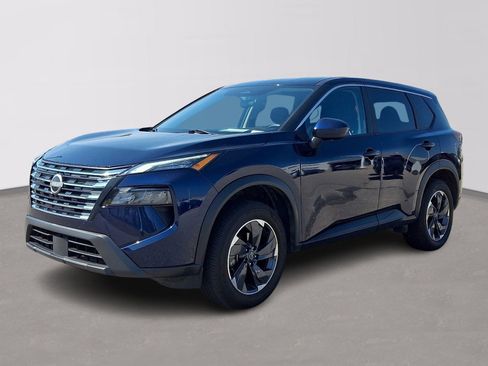 Used 2024 Nissan Rogue SV FWD image 3