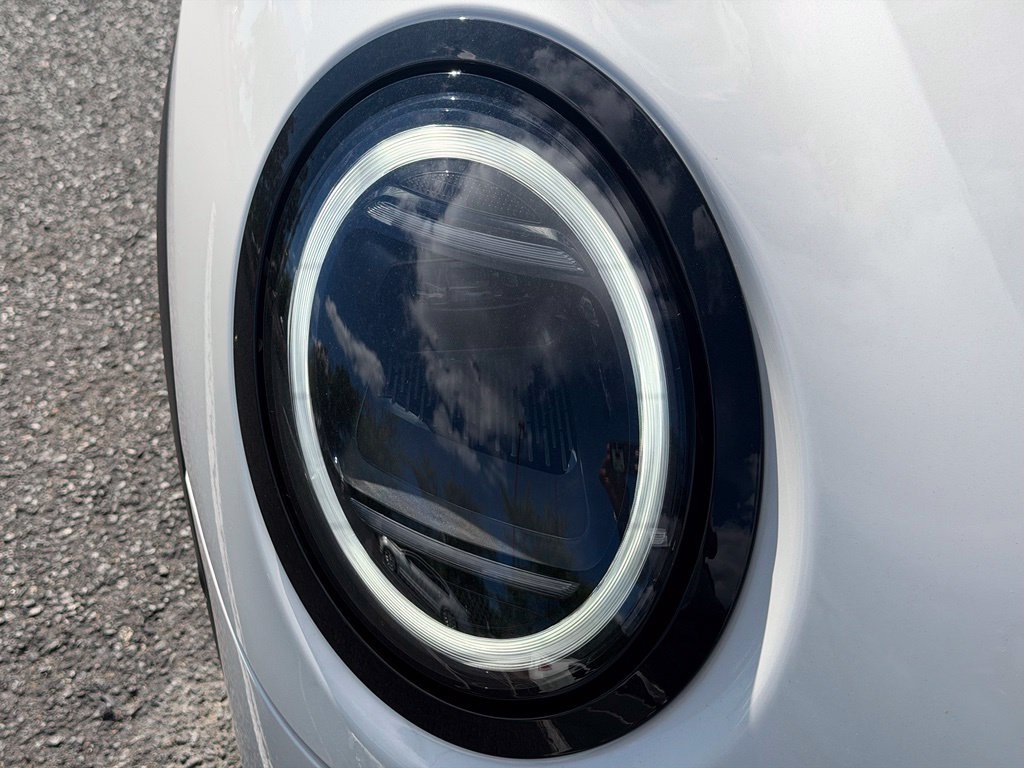 New 2026 MINI Cooper 2-Door Hardtop FWD image 8