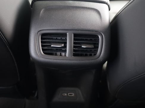 Used 2023 Buick Envision Essence FWD image 12
