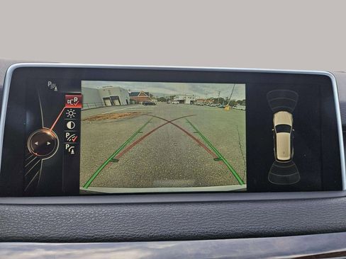 Used 2016 BMW X5 xDrive50i image 40