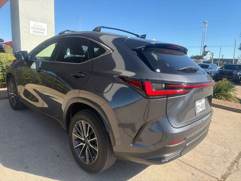 Used 2023 Lexus NX 250 FWD image 5