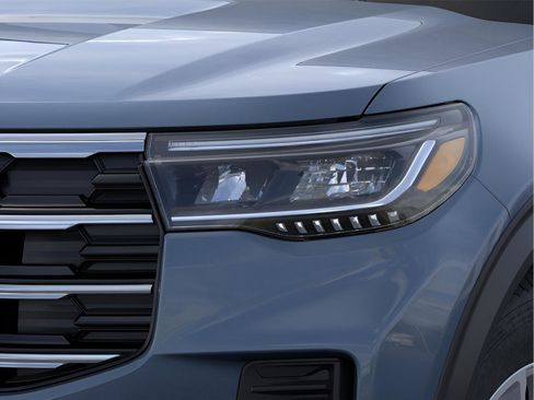 New 2026 Ford Explorer Active image 19