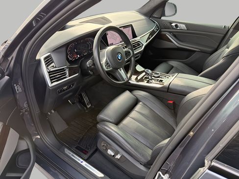 Used 2021 BMW X7 xDrive40i w/ M Sport Package image 12