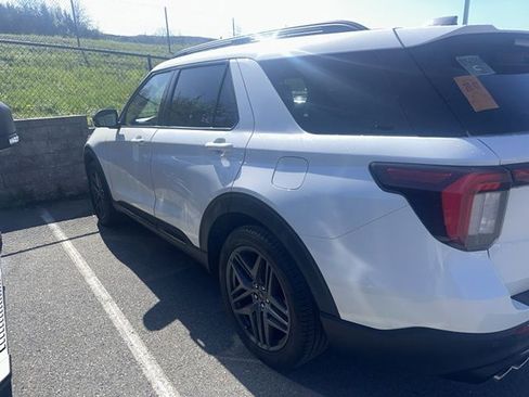 Certified 2025 Ford Explorer ST w/ Sun And Sound Package AWD/4WD image 2