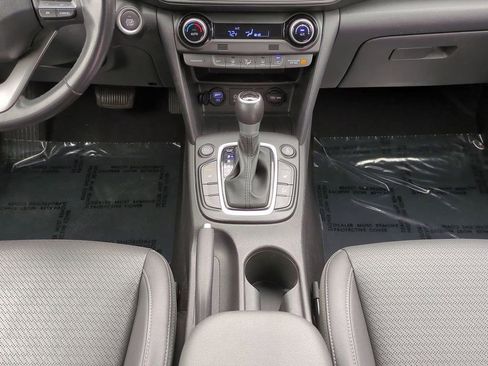 Used 2020 Hyundai Kona Limited image 19