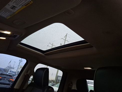 Used 2022 RAM 3500 Laramie image 8