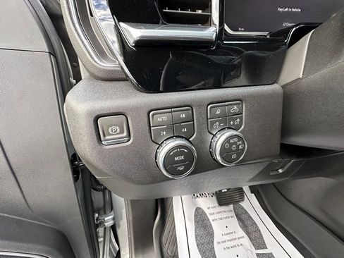 New 2026 GMC Sierra 2500 SLT w/ Texas SLT Premium Package image 17