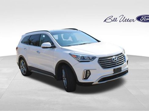 Used 2017 Hyundai Santa Fe Limited FWD image 3