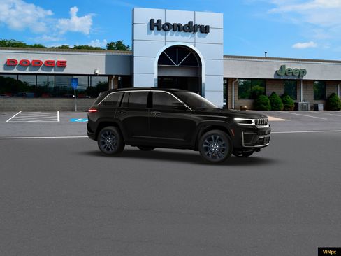 New 2026 Jeep Grand Cherokee Limited AWD/4WD image 10
