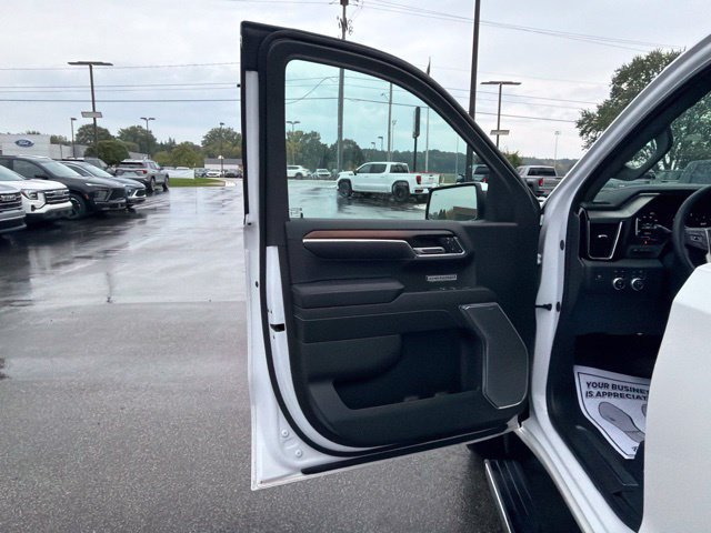 Certified 2025 GMC Sierra 1500 Denali w/ Denali Reserve Package AWD/4WD image 13