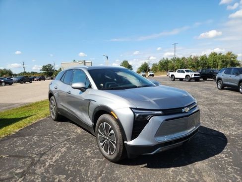 New 2025 Chevrolet Blazer EV LT image 2