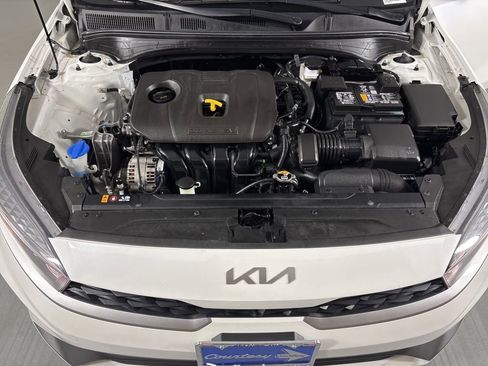 Used 2023 Kia Forte LXS image 34