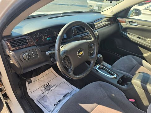 Used 2012 Chevrolet Impala LT w/ LT Sunroof Package FWD image 8