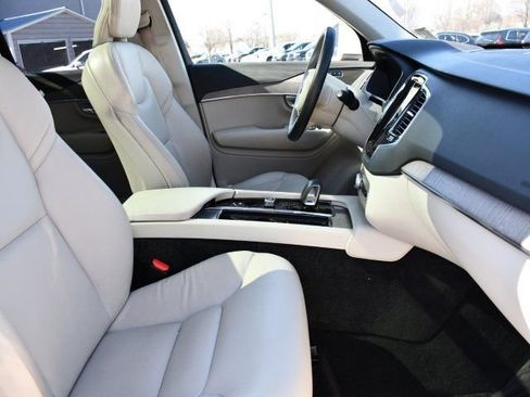 Used 2023 Volvo XC90 B6 Plus w/ Protection Package image 30