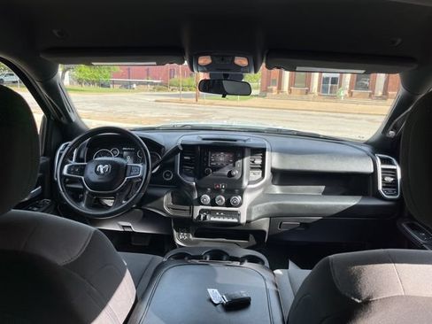 Used 2024 RAM 3500 4x4 Crew Cab DRW image 20
