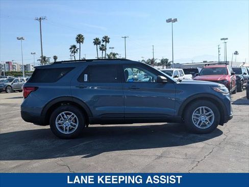 New 2026 Ford Explorer Active image 6