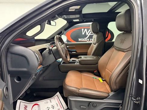Used 2025 Ford Expedition King Ranch AWD/4WD image 11
