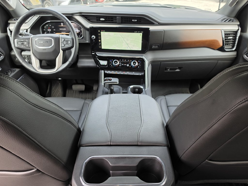 Used 2026 GMC Sierra 1500 Denali w/ Denali Reserve Package AWD/4WD image 13