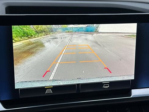 Used 2023 Chevrolet Silverado 1500 RST w/ Z71 Off-Road Package image 18