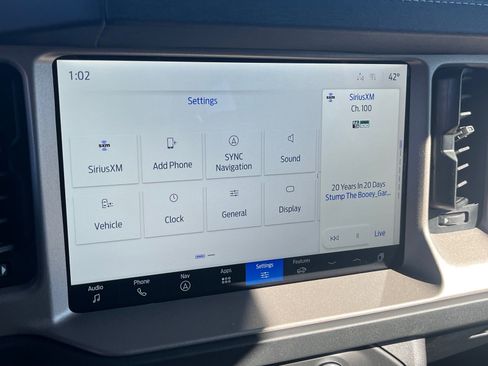 New 2025 Ford Bronco Outer Banks image 11