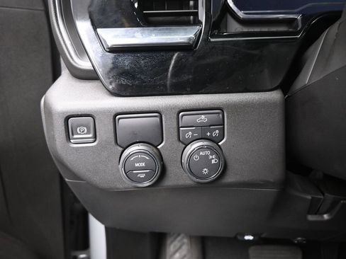 Used 2024 Chevrolet Silverado 1500 LT w/ Convenience Package II image 14