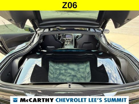 Used 2016 Chevrolet Corvette Z06 w/ 2LZ Preferred Equipment Group RWD image 38