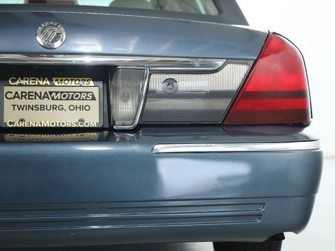 Used 2008 Mercury Grand Marquis GS image 9