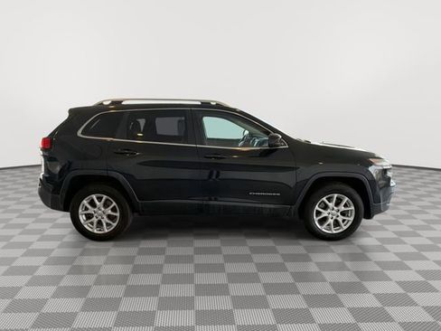 Used 2014 Jeep Cherokee Latitude w/ Comfort/Convenience Group image 12