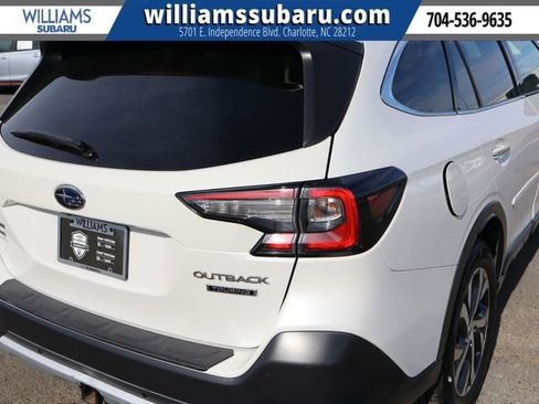 Used 2022 Subaru Outback Touring image 12