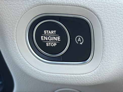 Certified 2026 Mercedes-Benz GLE 350 4MATIC image 41