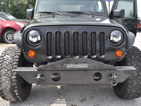 Used 2011 Jeep Wrangler Sport AWD/4WD image 38