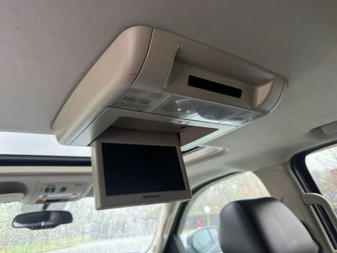 Used 2012 Chevrolet Tahoe LT image 14