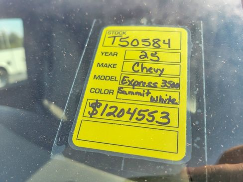 New 2025 Chevrolet Express 3500 w/ Power Convenience Package image 20