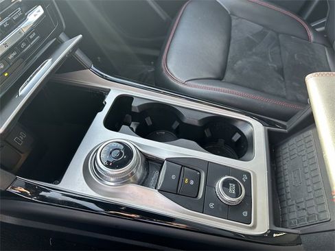 Certified 2023 Ford Explorer ST-Line w/ Class IV Trailer Tow Package image 25