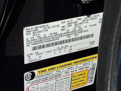 Used 2019 Ford Expedition Limited w/ Equipment Group 303A AWD/4WD image 27
