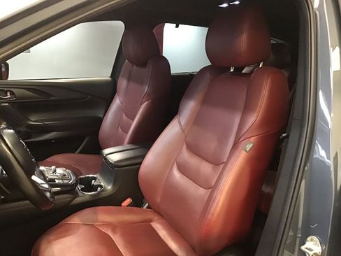 Used 2023 MAZDA CX-9 Carbon Edition image 14