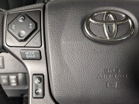 Used 2022 Toyota Tacoma TRD Pro image 32