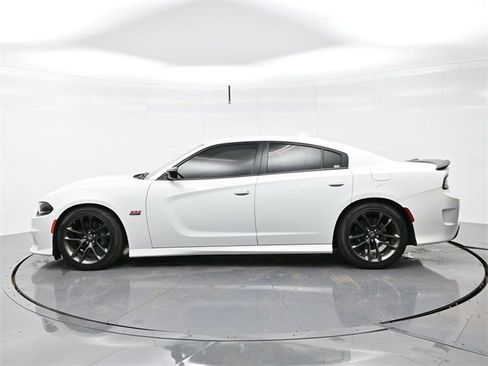 Used 2023 Dodge Charger Scat Pack w/ Technology Group image 4