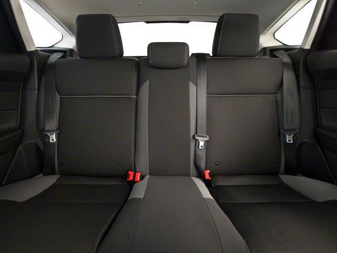 Used 2013 Ford Focus SE w/ SE Winter Pkg FWD image 17