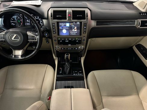 Used 2021 Lexus GX 460 Premium w/ Premium Package AWD/4WD image 20