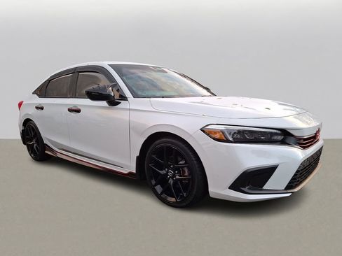 Used 2022 Honda Civic Sport image 3